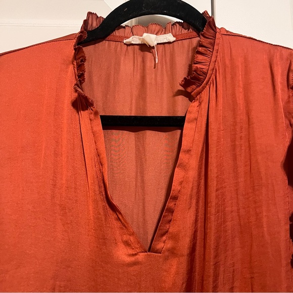 Elegant V-Neck Ruffle Sleeve Top in Rust - Picture 6 of 8